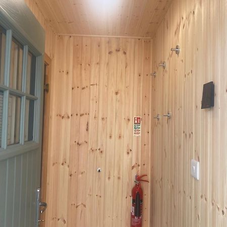 Roundstone Retreats Quayside Luxury Apt Ngoại thất bức ảnh